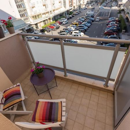 פודגוריצה Lux City Apartment With Parking מראה חיצוני תמונה